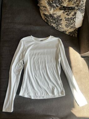 SHEIN White Long-Sleeve Crew Neck Tee